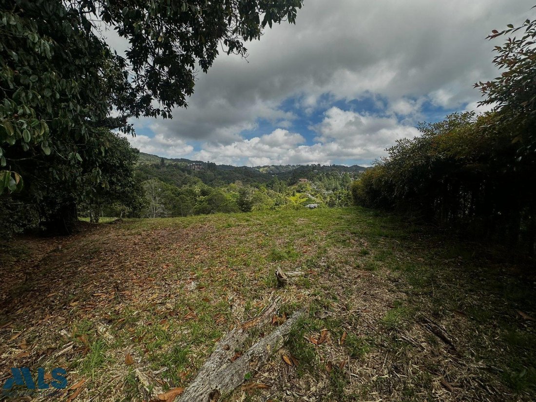 Land in Envigado, Antioquia, Colombia 1 - 16209121