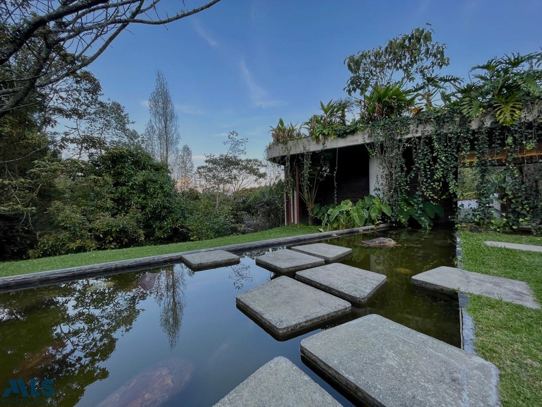 House in Envigado, Antioquia, Colombia 1 - 16208605