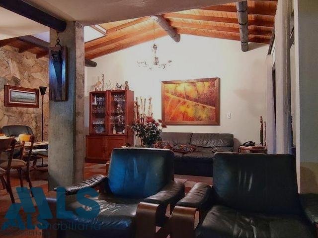 House in Santa Elena, Antioquia, Colombia 5 - 16209099