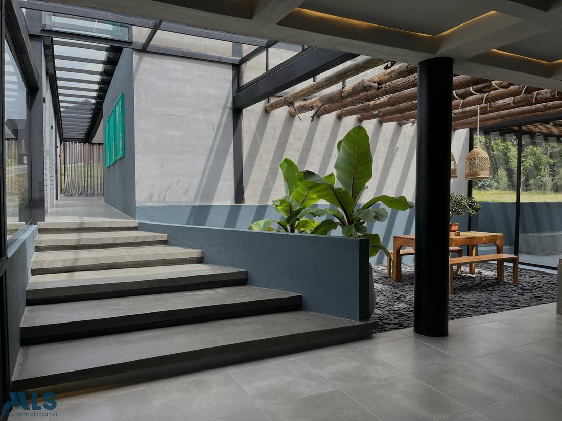 House in Envigado, Antioquia, Colombia 5 - 16209110