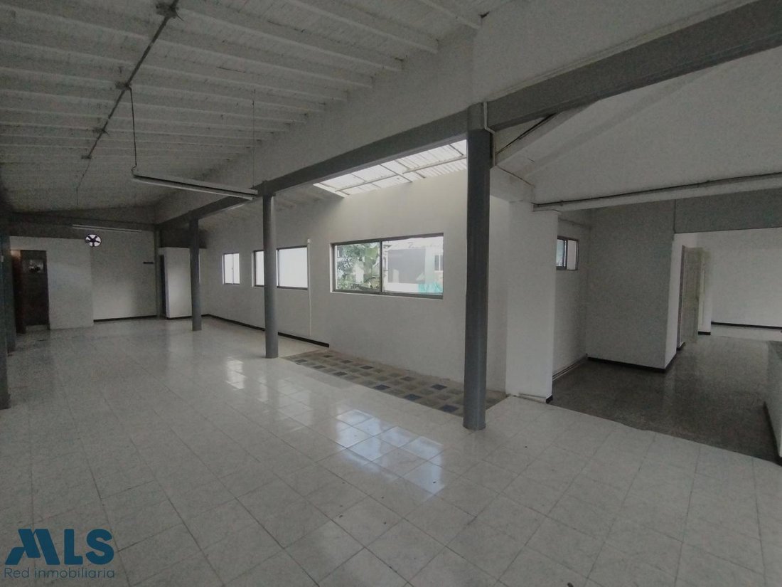House in Medellín, Antioquia, Colombia 3 - 16208914