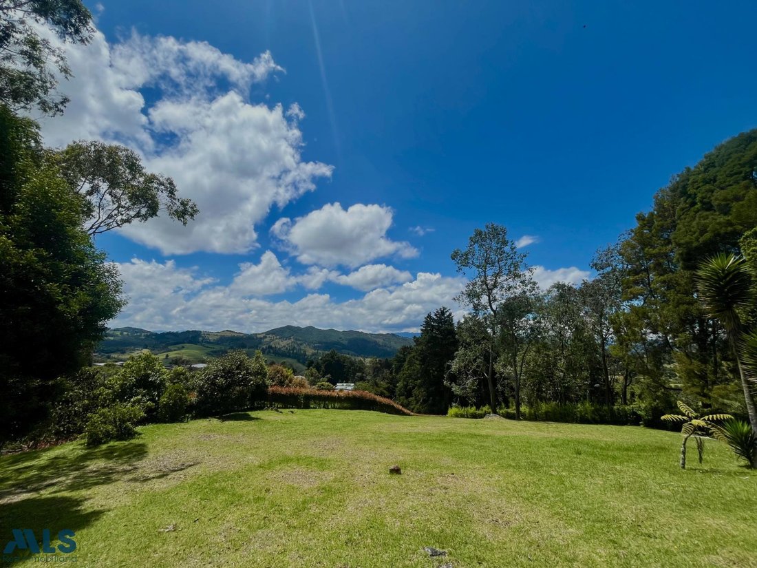 Land in Envigado, Antioquia, Colombia 1 - 16208864