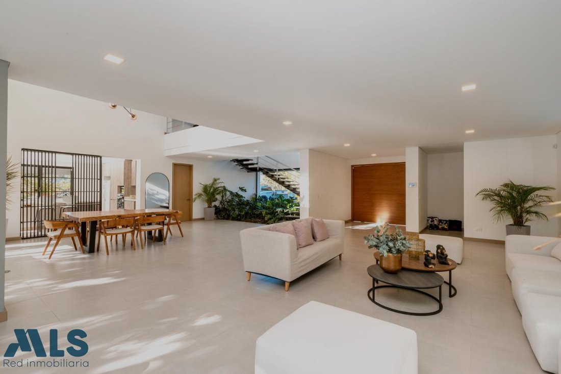 House in Envigado, Antioquia, Colombia 5 - 16209108