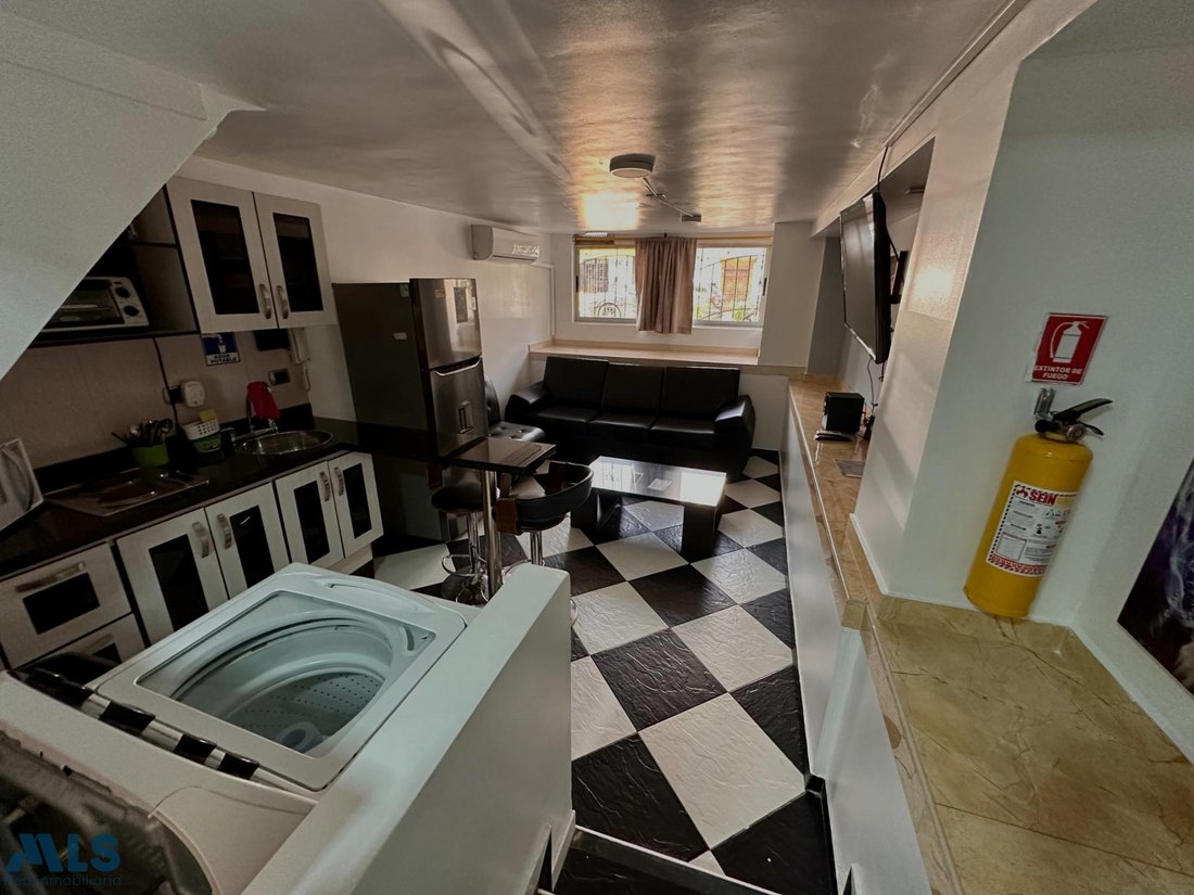 Apartment in Medellín, Antioquia, Colombia 4 - 16208289