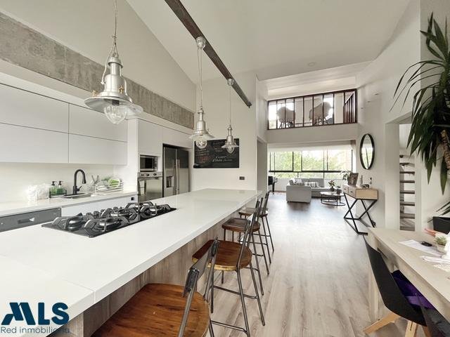 Apartment in Medellín, Antioquia, Colombia 3 - 16208442