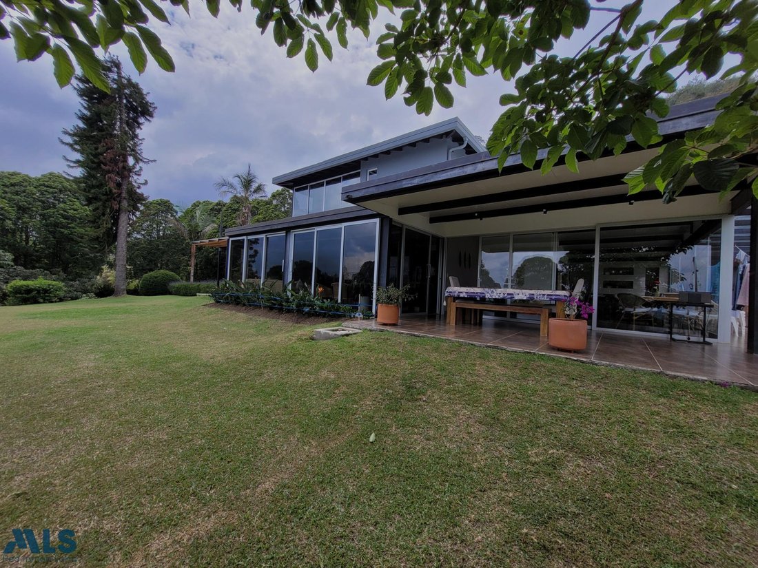 House in Rionegro, Antioquia, Colombia 4 - 16209090