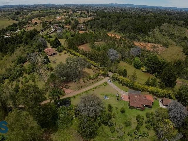 Land in Guarne, Antioquia, Colombia 4 - 16208237