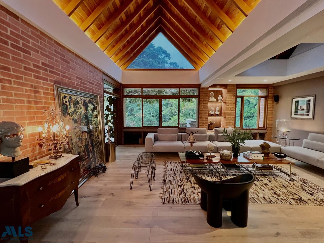 House in Medellín, Antioquia, Colombia 2 - 16208852