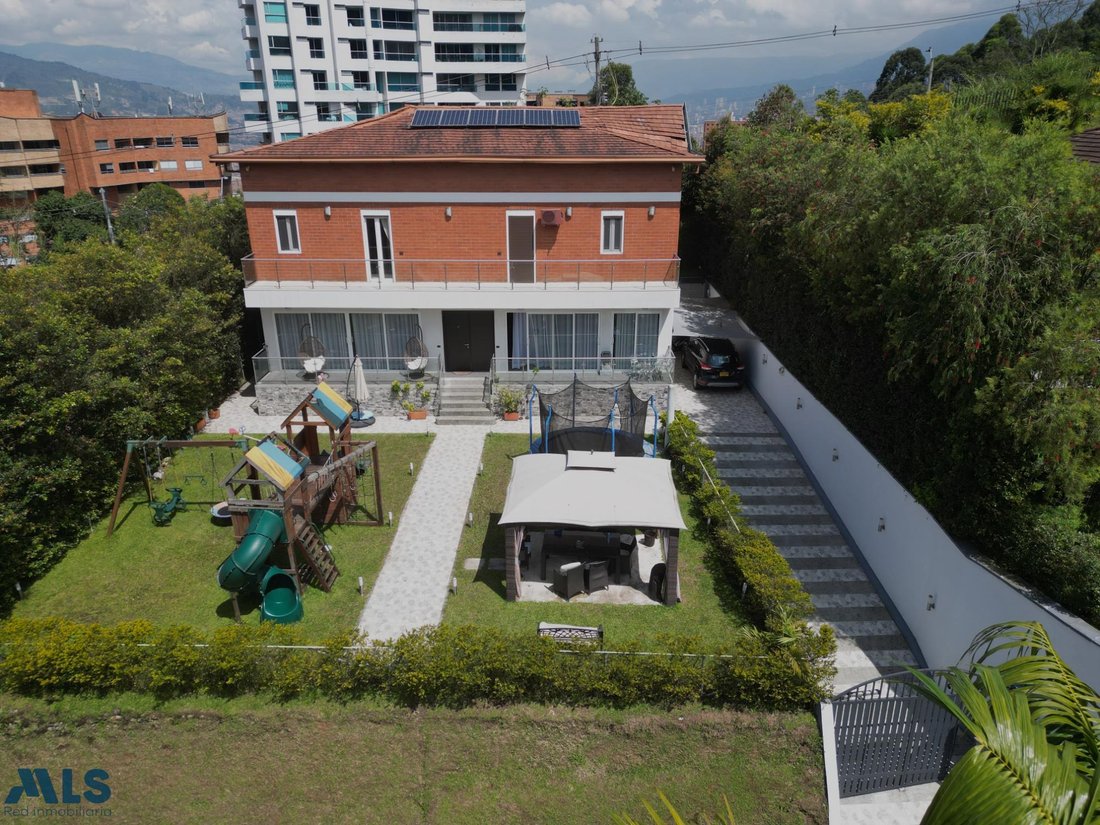 House in Sabaneta, Antioquia, Colombia 2 - 16208230