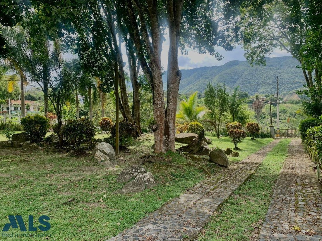 Land in San Jerónimo, Antioquia, Colombia 4 - 16208651