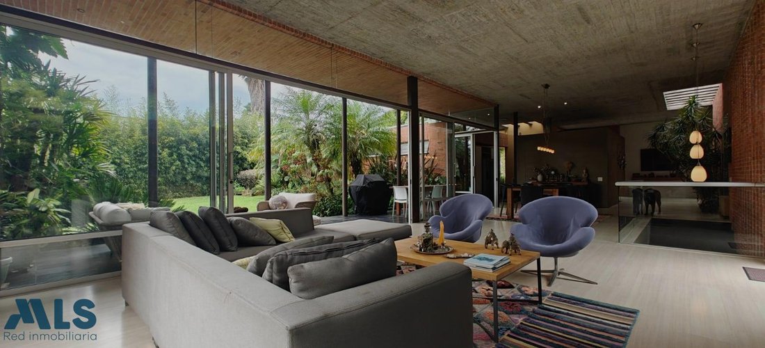 House in Medellín, Antioquia, Colombia 1 - 16208834
