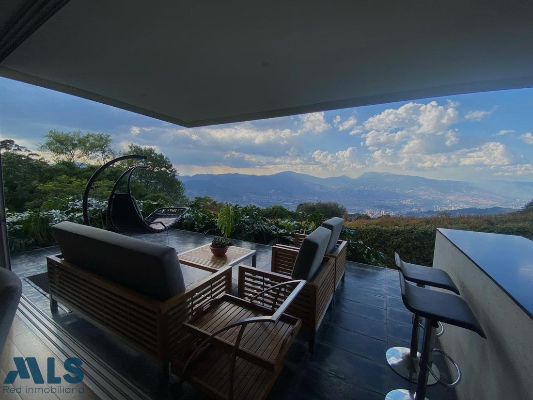 House in Medellín, Antioquia, Colombia 5 - 16208537