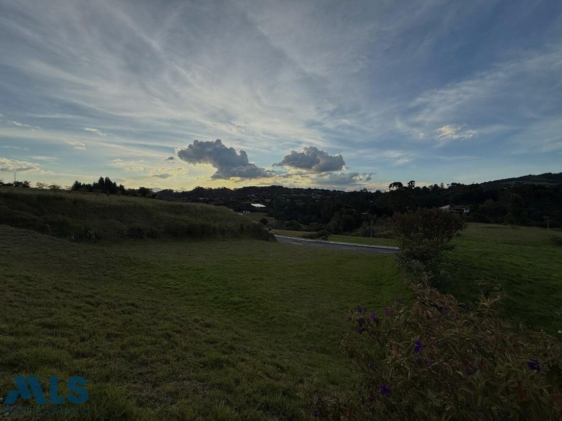Land in Girardota, Antioquia, Colombia 4 - 16208433
