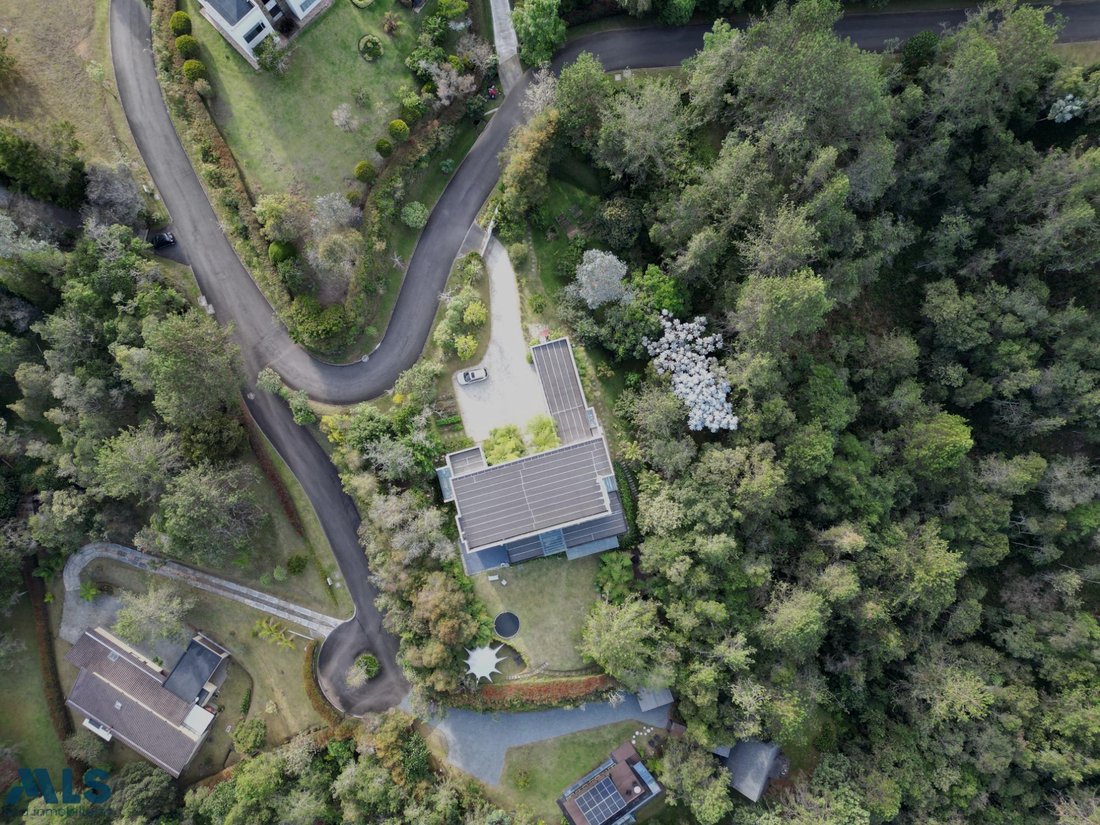 House in Envigado, Antioquia, Colombia 4 - 16208882