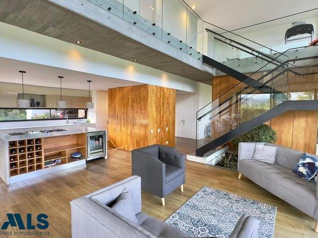 House in Medellín, Antioquia, Colombia 4 - 16208681