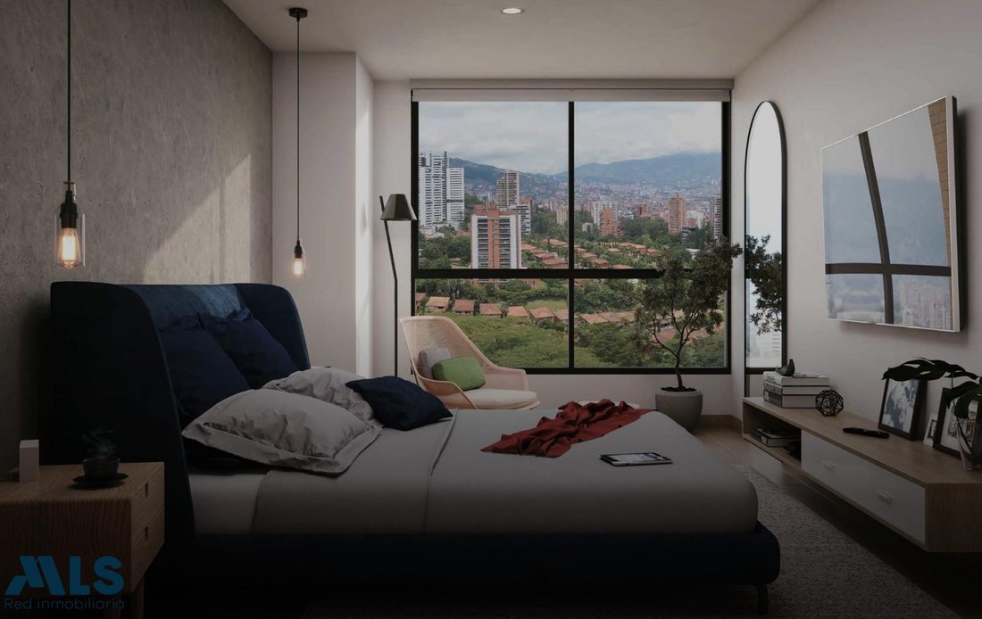 Apartment in Medellín, Antioquia, Colombia 4 - 16208472