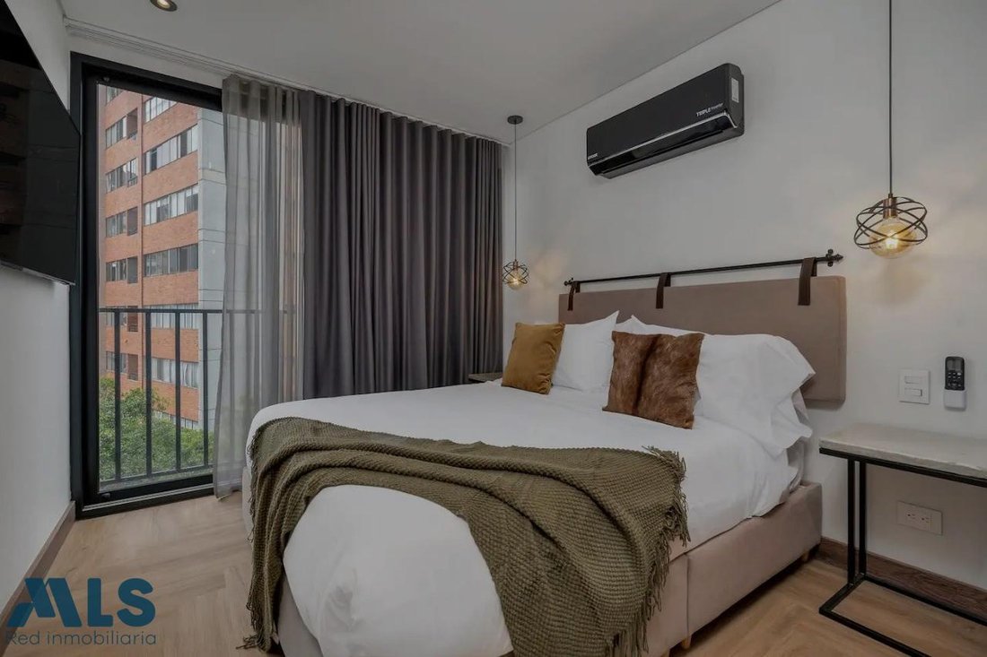 Apartment in Medellín, Antioquia, Colombia 3 - 16208770