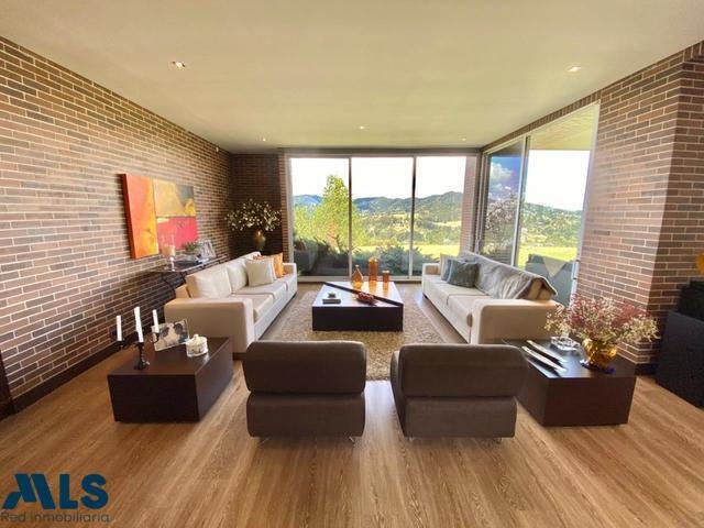 House in Medellín, Antioquia, Colombia 2 - 16208530