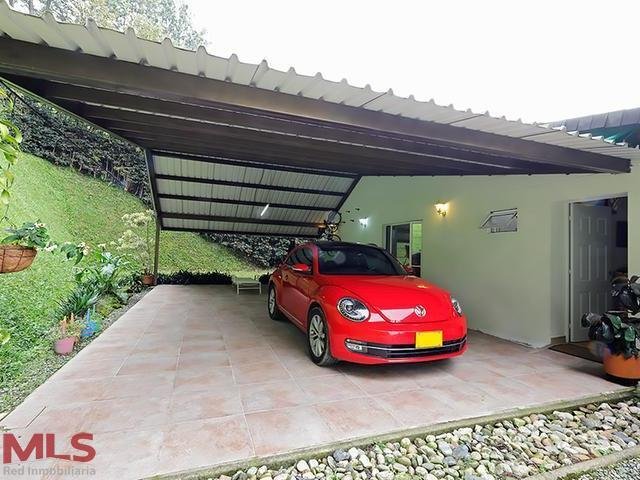 House in Envigado, Antioquia, Colombia 3 - 16208856