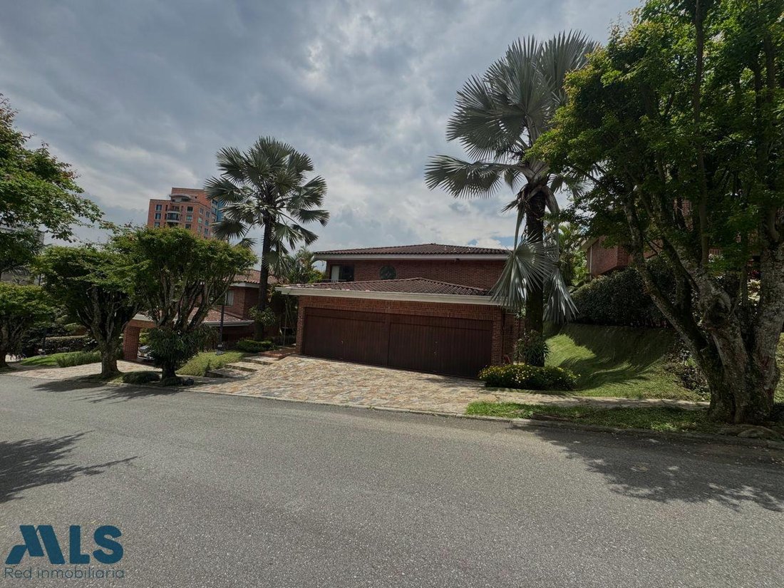 House in Medellín, Antioquia, Colombia 2 - 16208844