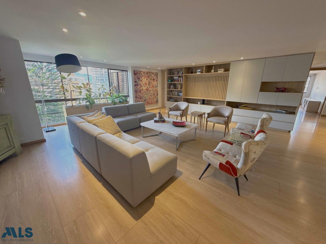 Apartment in Medellín, Antioquia, Colombia 1 - 16208612