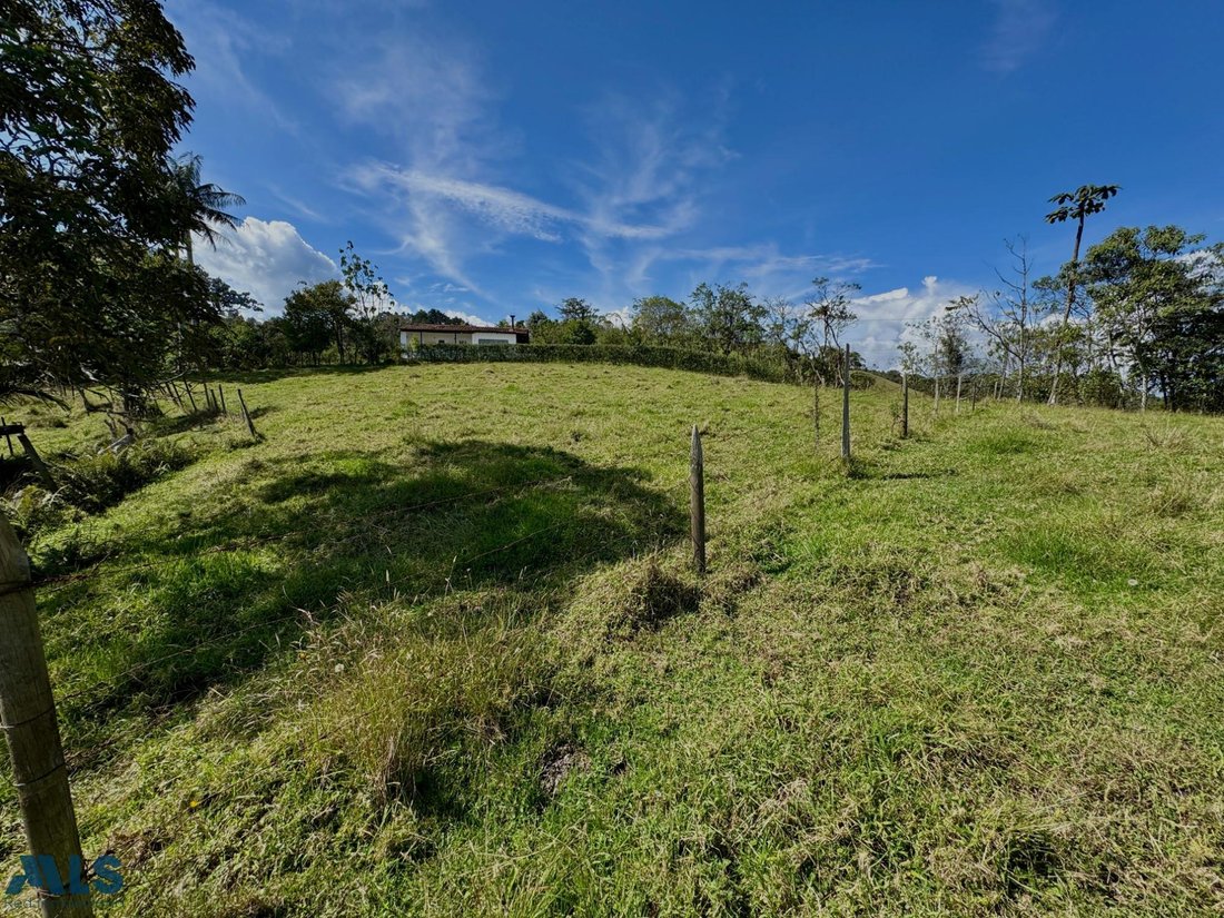 Land in El Cebadero, Antioquia, Colombia 3 - 16208299
