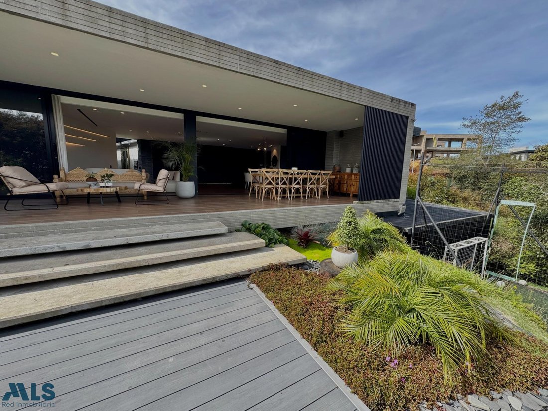 House in Envigado, Antioquia, Colombia 1 - 16208799