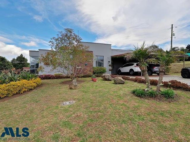House in Envigado, Antioquia, Colombia 1 - 16209037