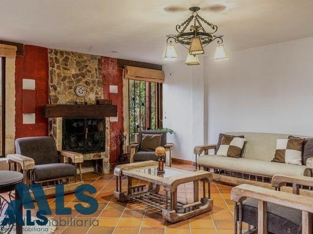 House in Envigado, Retiro, Colombia 4 - 16208326