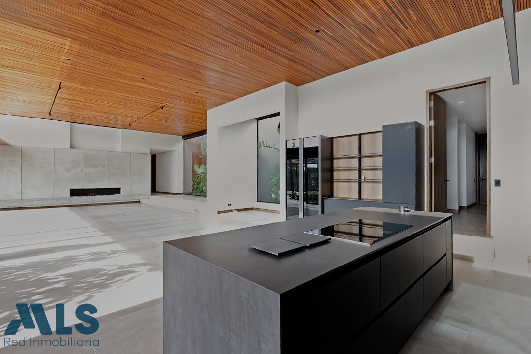 House in El Carmen de Viboral, Antioquia, Colombia 5 - 16208974