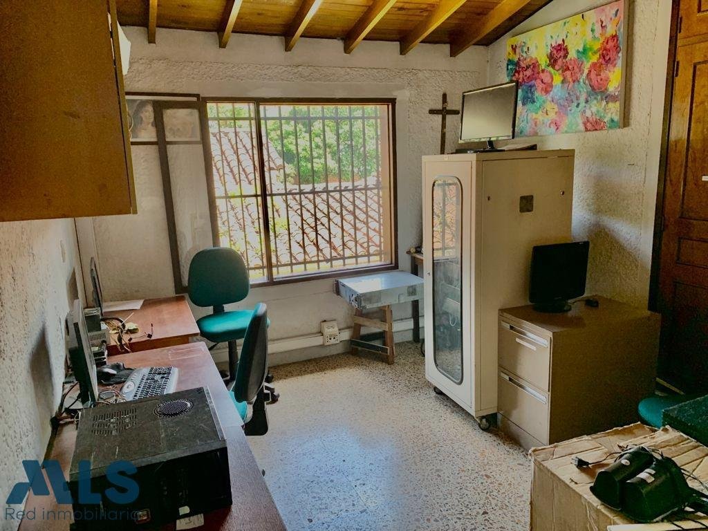 House in Medellín, Antioquia, Colombia 4 - 16208679