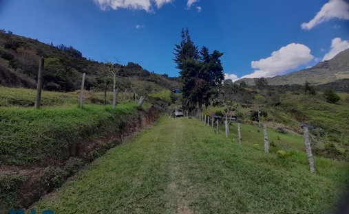 Land in Copacabana, Antioquia, Colombia 1