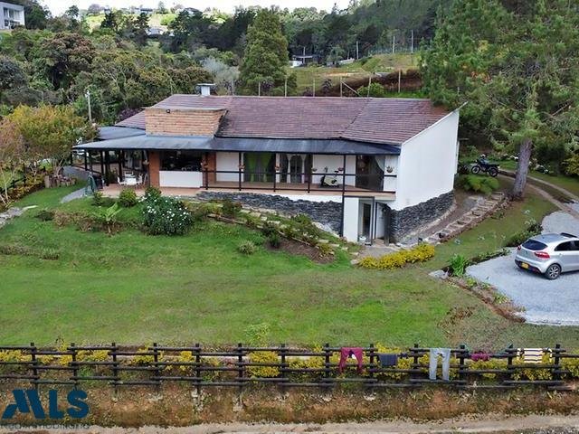 House in Vereda El Penasco, Antioquia, Colombia 1 - 16208862