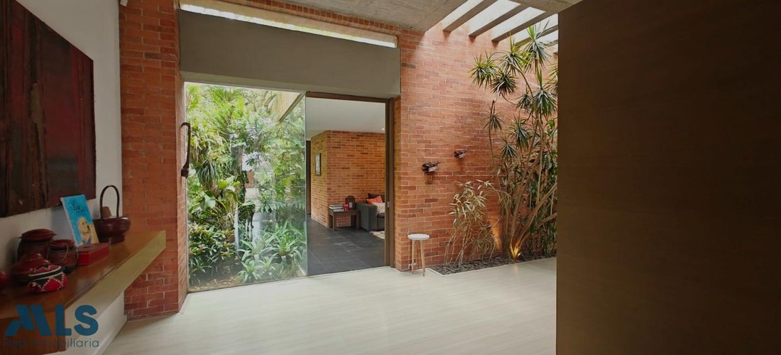 House in Medellín, Antioquia, Colombia 3 - 16208834