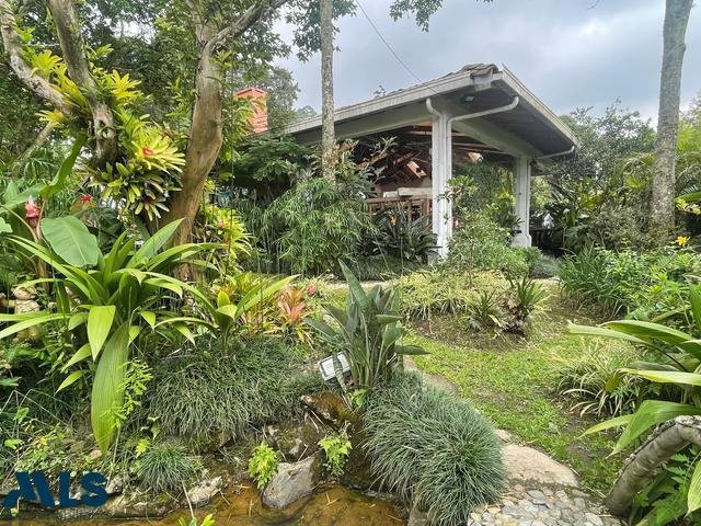 House in Medellín, Antioquia, Colombia 4 - 16208610