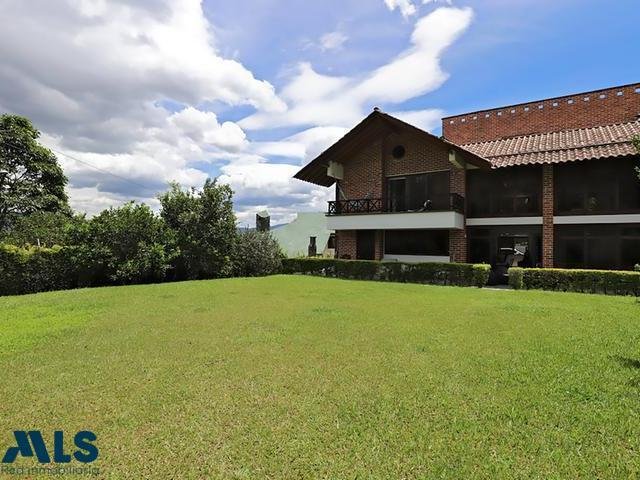 House in Envigado, Antioquia, Colombia 3 - 16208898