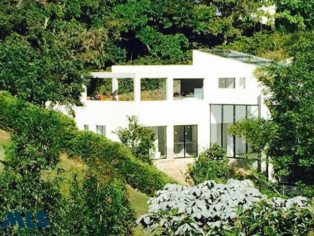 House in Medellín, Antioquia, Colombia 1 - 16208724