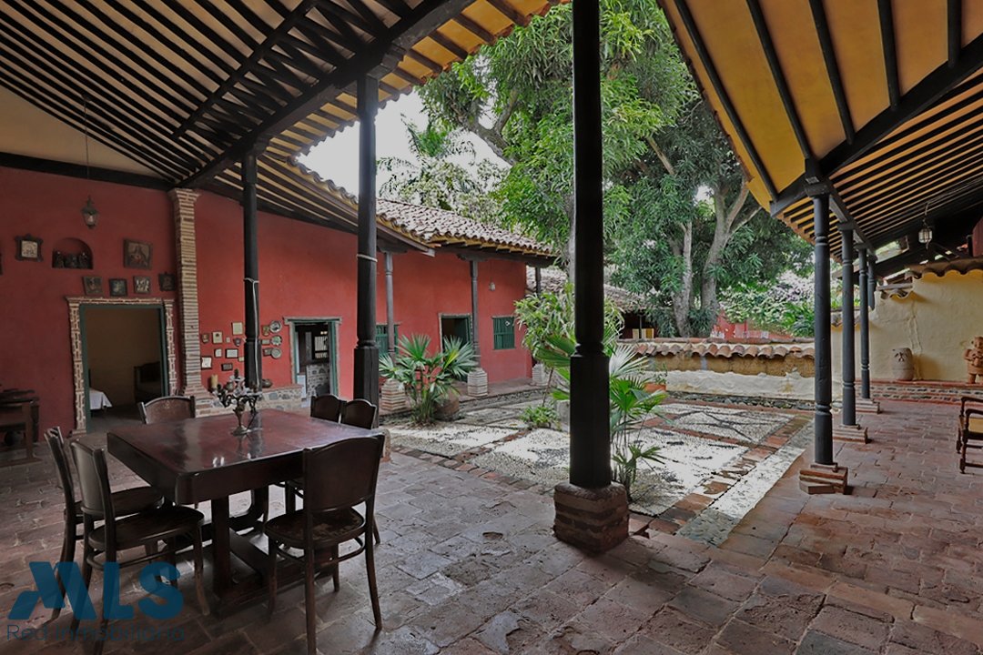 House in Santa Fe de Antioquia, Antioquia, Colombia 2 - 16209025