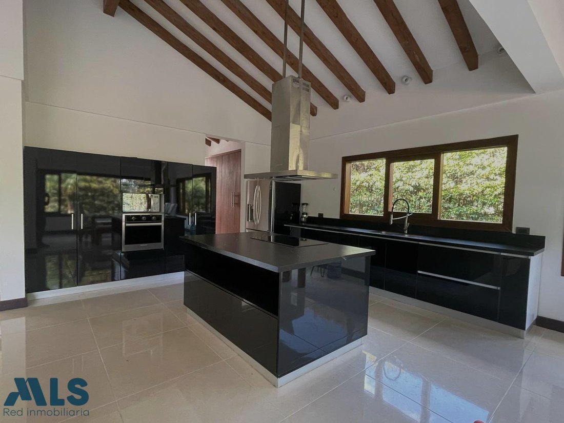 House in Rionegro, Guarne, Colombia 3 - 16208607