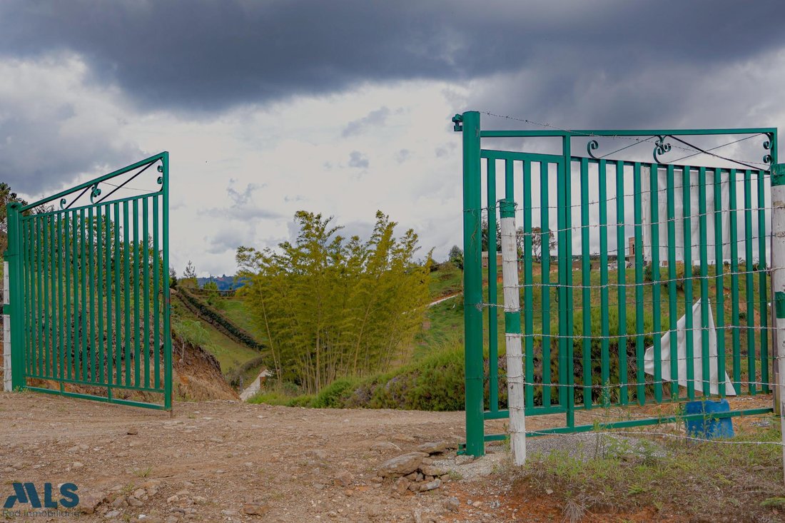 Land in San Vicente, Antioquia, Colombia 4 - 16208602