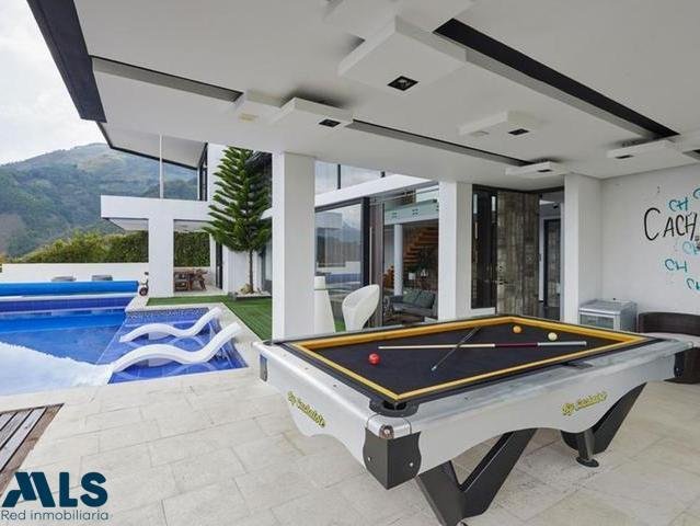House in Bello, Antioquia, Colombia 4 - 16208772