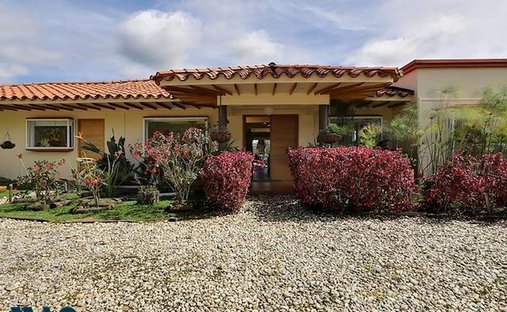House in Medellín, Antioquia, Colombia 1