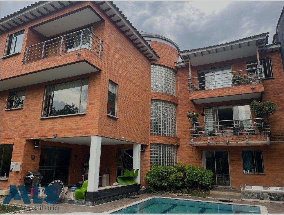 House in Sabaneta, Antioquia, Colombia 1 - 16208273