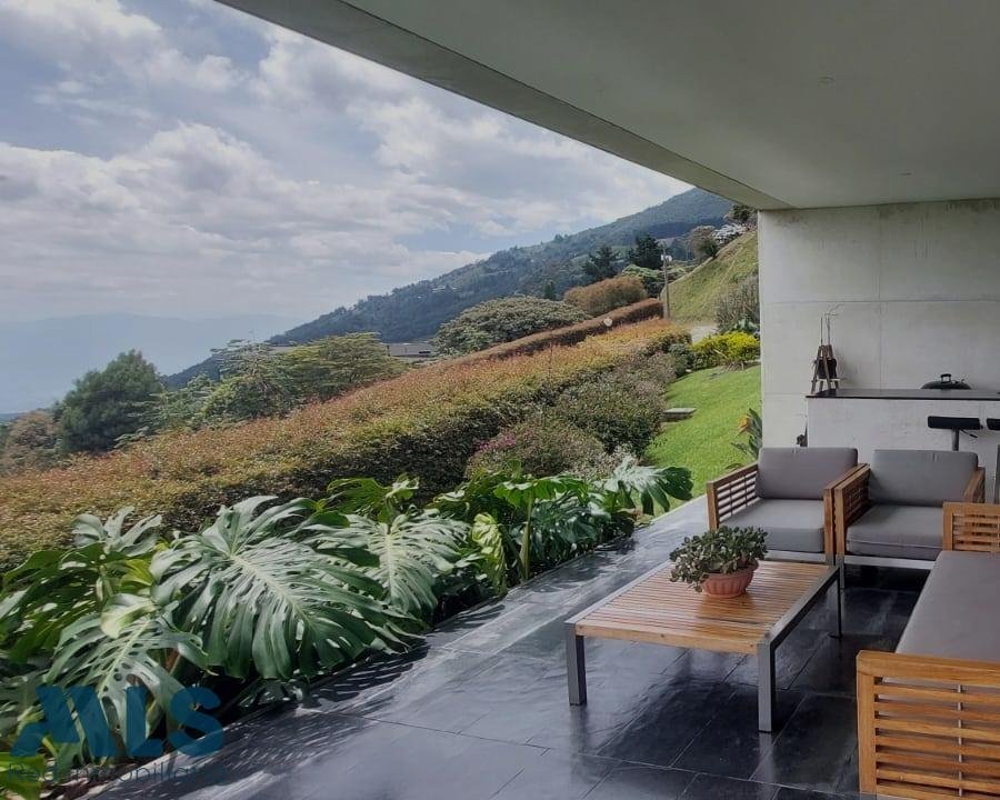House in Medellín, Antioquia, Colombia 3 - 16208537