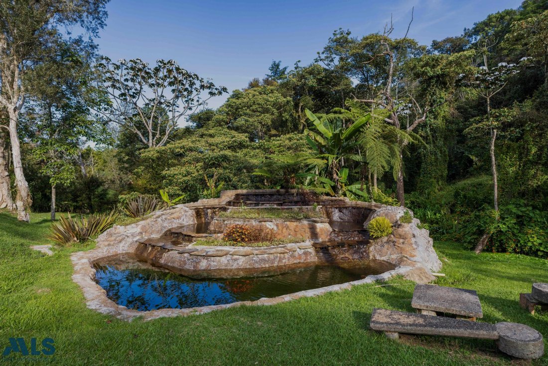 House in La Fe, Antioquia, Colombia 1 - 16208352