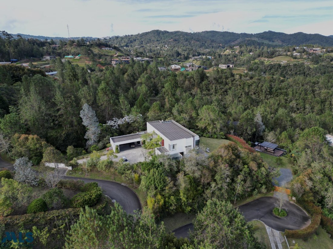 House in Envigado, Antioquia, Colombia 3 - 16208882