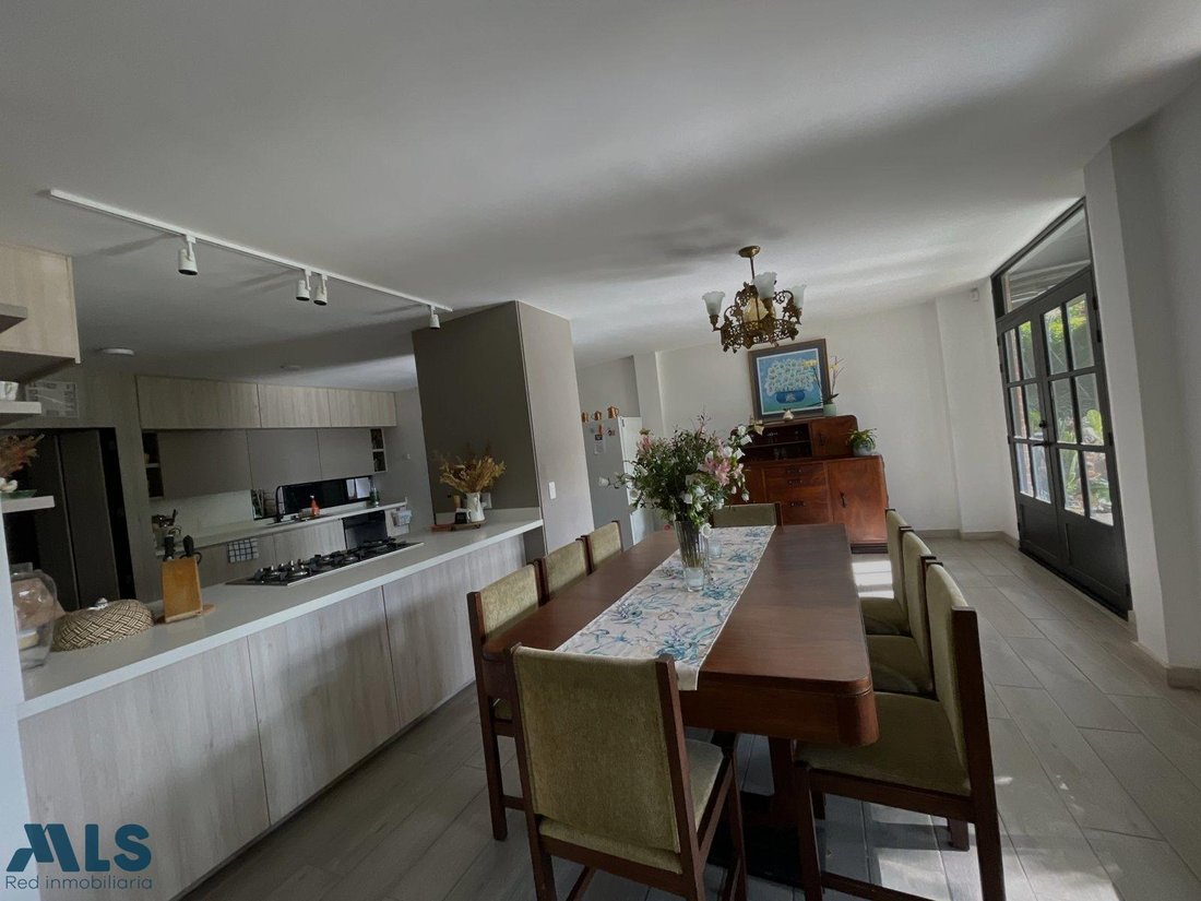 House in Envigado, Antioquia, Colombia 2 - 16208957