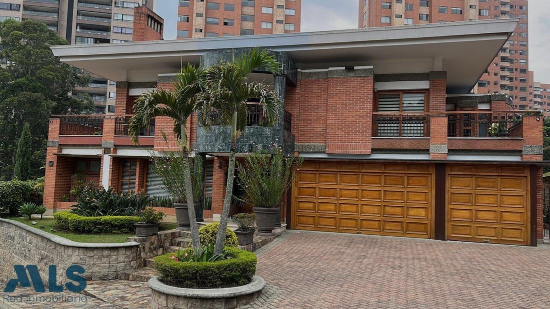 House in Medellín, Antioquia, Colombia 2 - 16209036