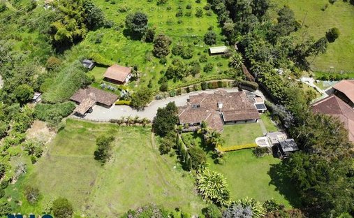 House in Pueblo Viejo, Antioquia, Colombia 1