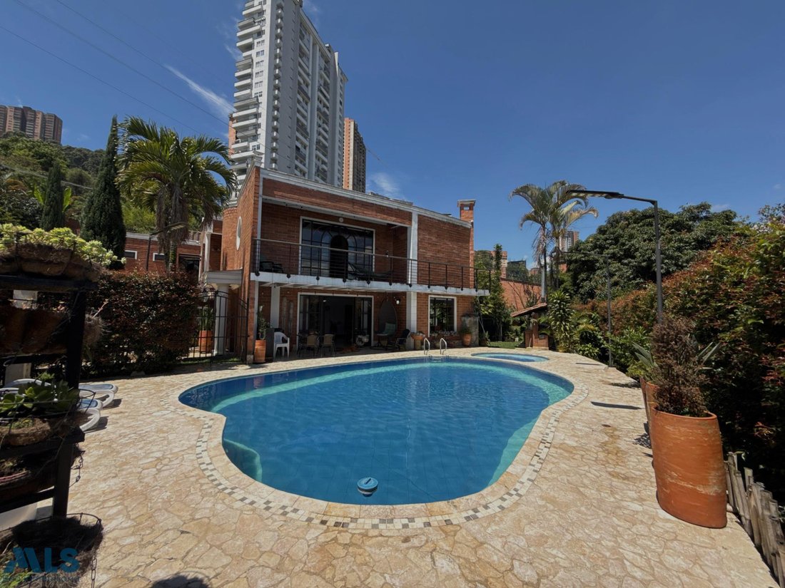 House in Sabaneta, Antioquia, Colombia 1 - 16208710